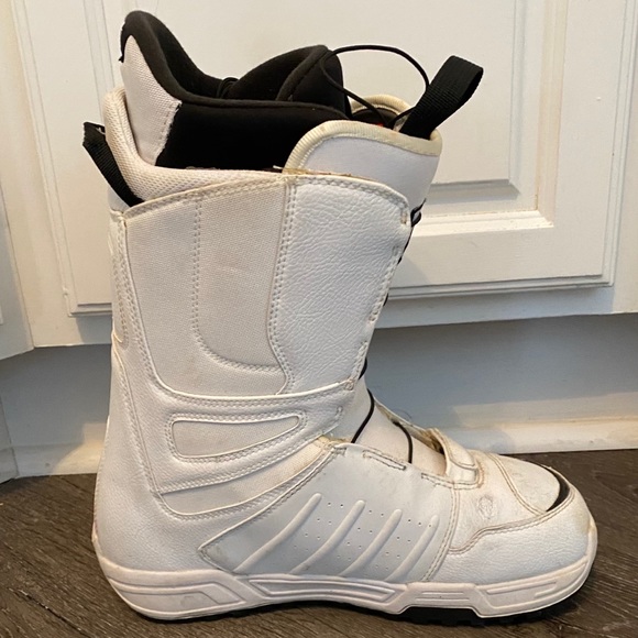 Burton Moto Boots, Men’s size 9